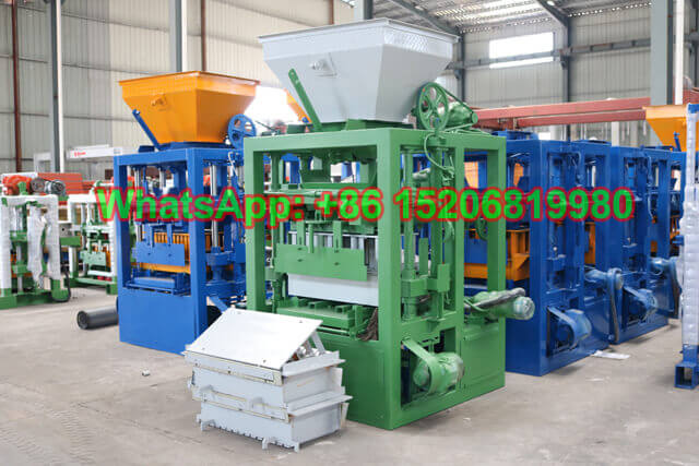 QT4-24 cement blocks manufacturing machines are ready for shippment